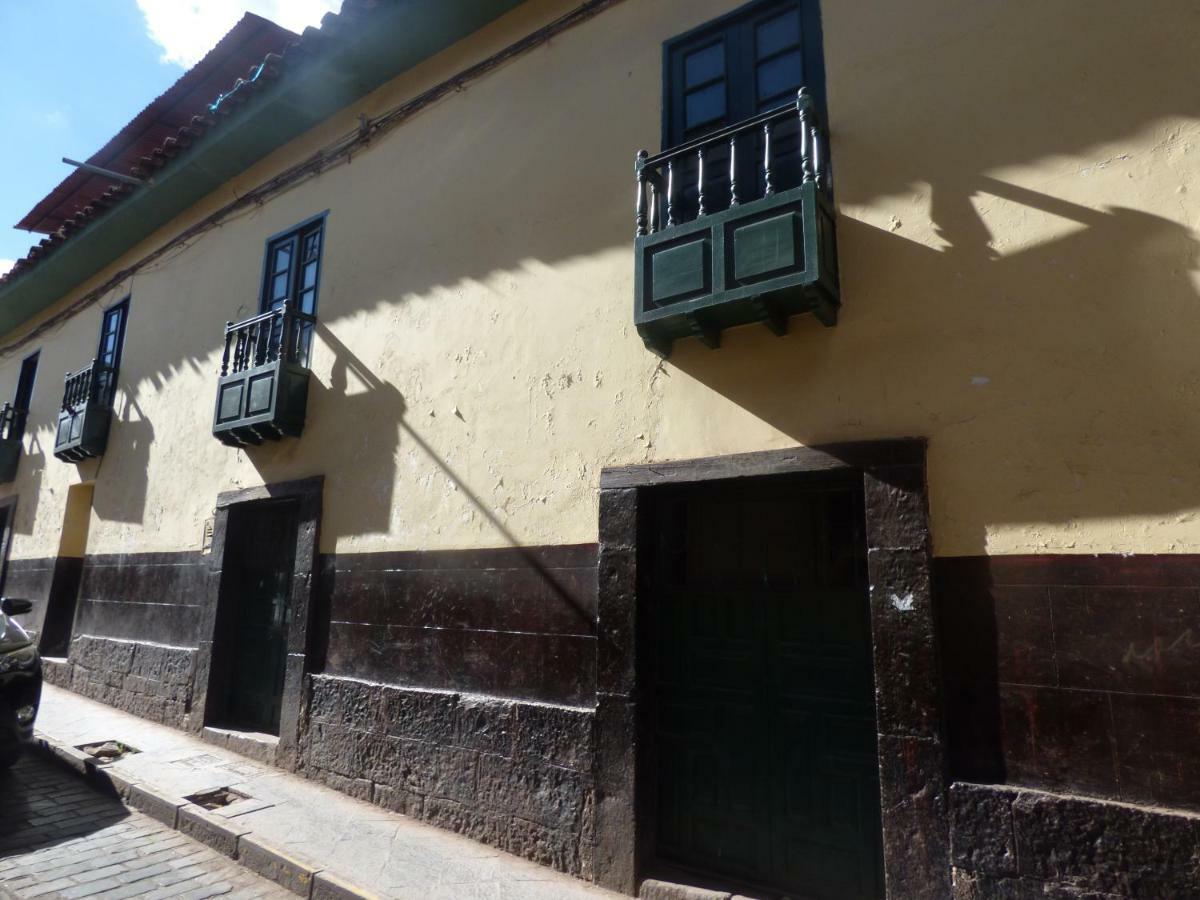 The Grasshopper Hostels Av Alta กุสโก ภายนอก รูปภาพ