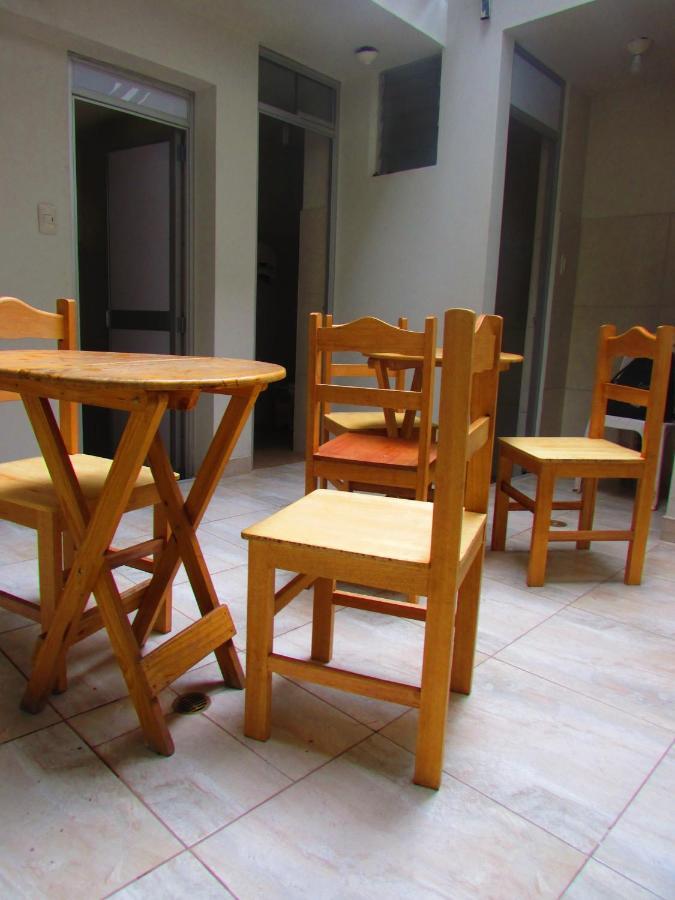 The Grasshopper Hostels Av Alta กุสโก ภายนอก รูปภาพ